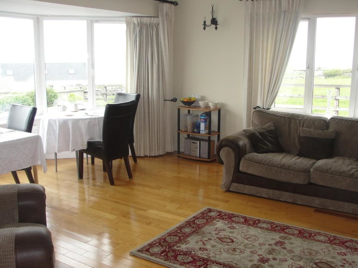 Отели типа «постель и завтрак» Island View Bed and Breakfast Дулин-16